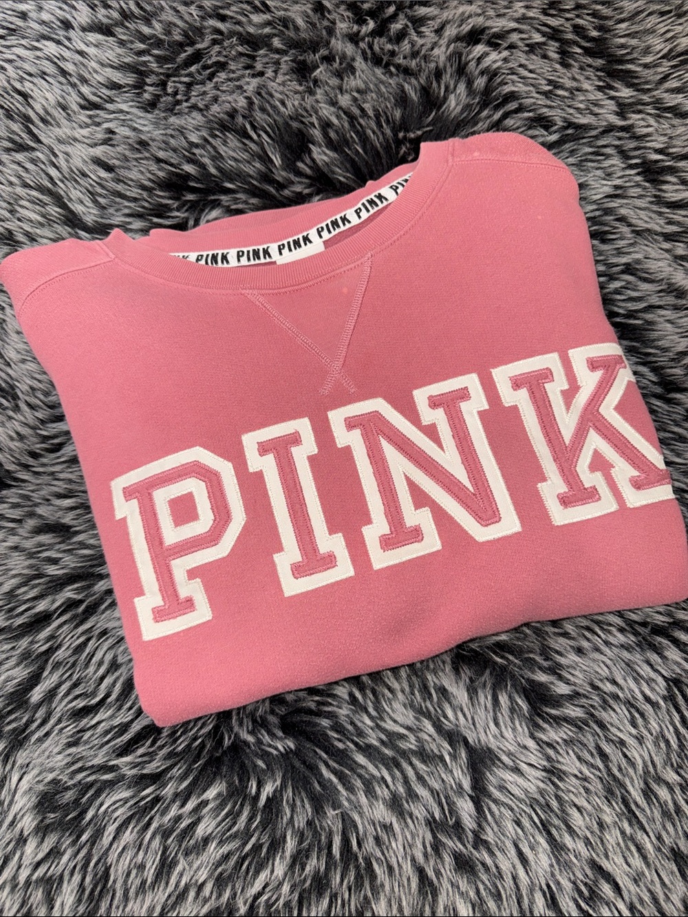 Victoria's Secret PINK Embroidered Logo Crewneck Sweatshirt - Pink